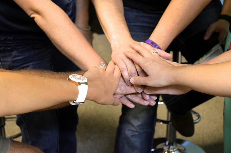 File:Christians-Joining-Hands-Together.jpg